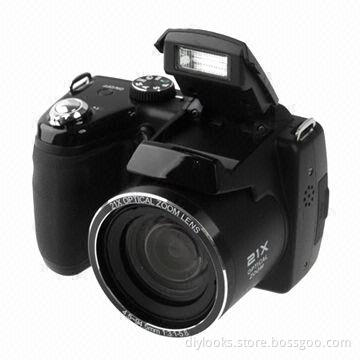 D5000 16.0-megapixel 21X Zoom Digital Camcorder
